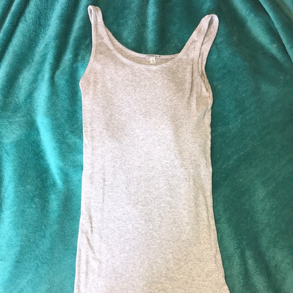 🍍🌺 Gray ribbed tank top